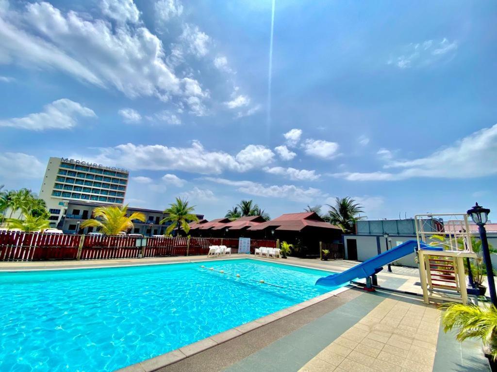 Langgura Baron Resort Pantai Cenang  Εξωτερικό φωτογραφία
